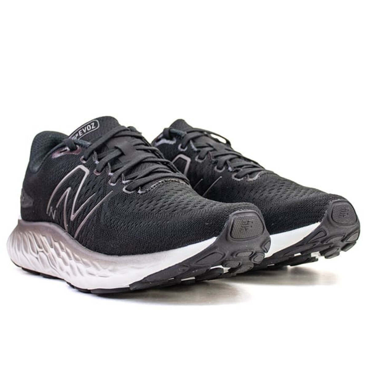 Championes New Balance Running de Hombre - MEVOZLK3 - Negro 