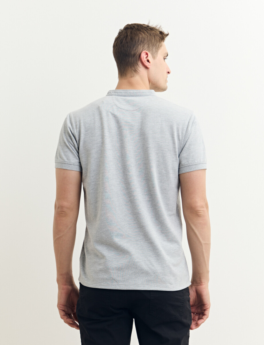 520750 REMERA HARRINGTON LABEL Gris Melange
