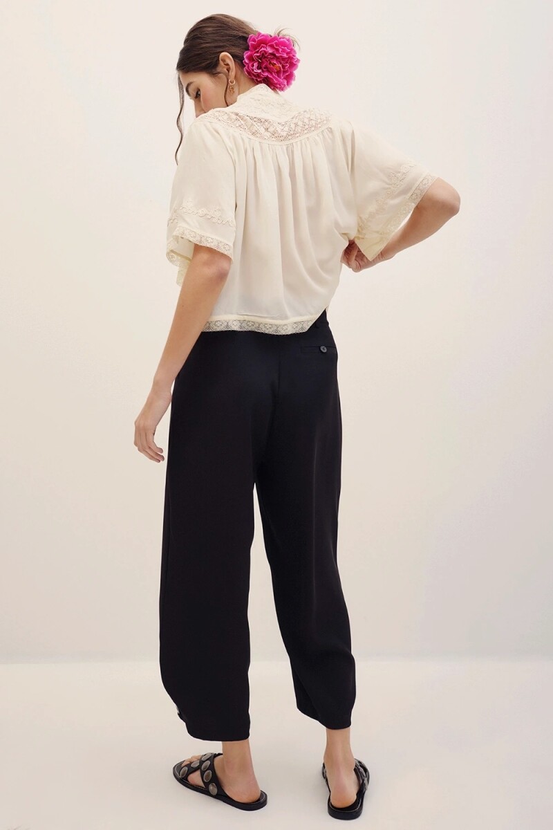 PANTALON AKARI Negro