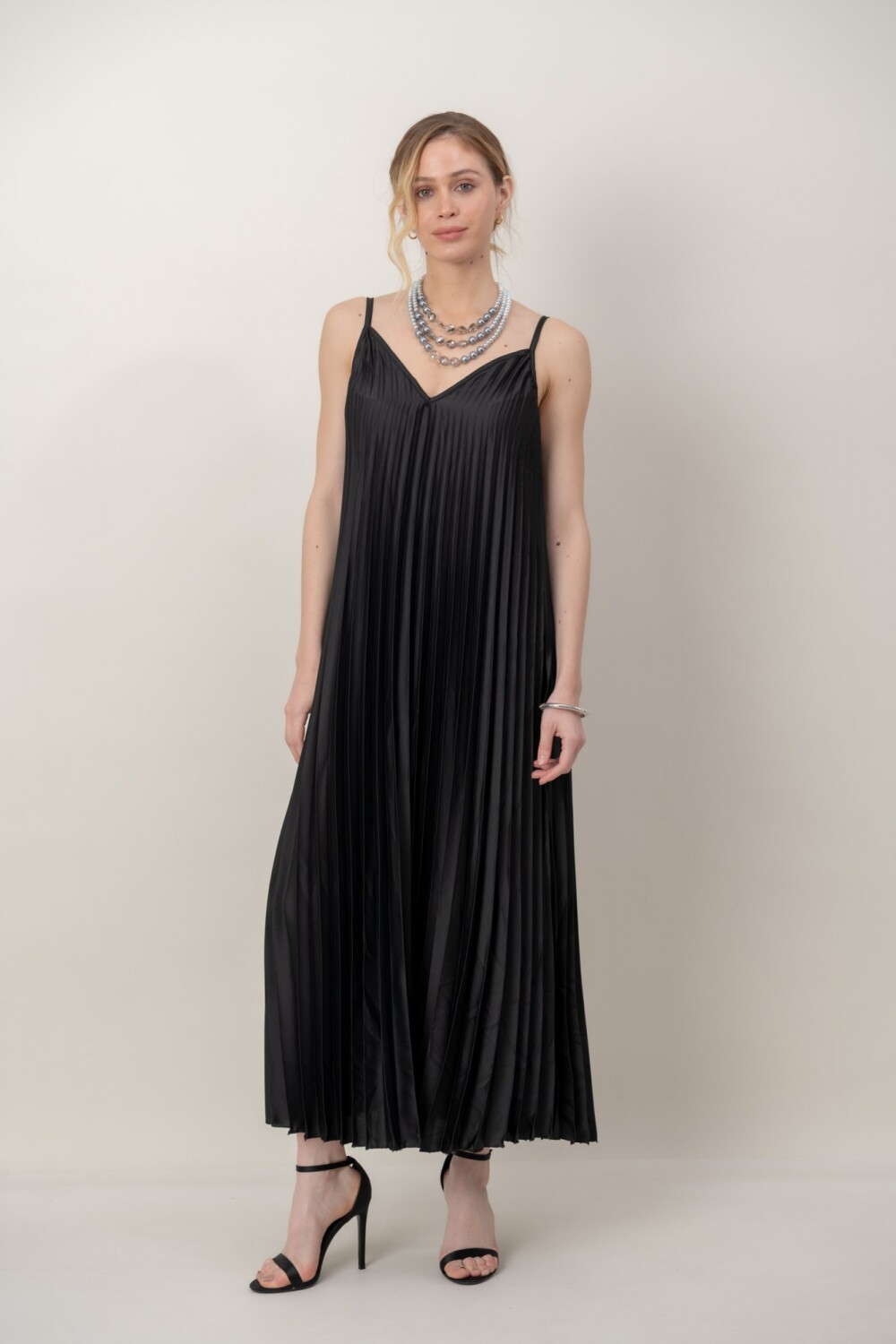 VESTIDO LLAMA Negro