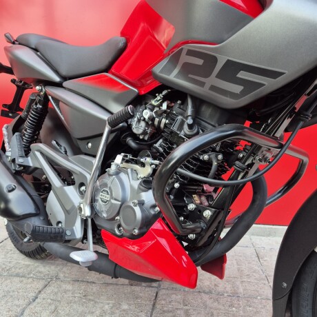 Bajaj Pulsar NS125 Rojo