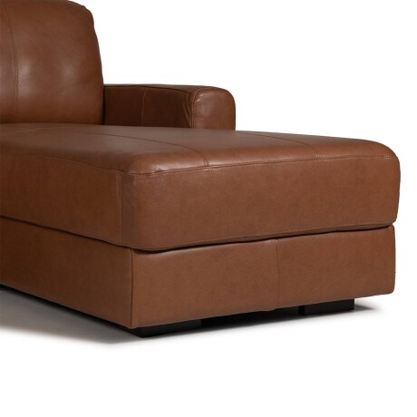 Rinconera Como - Cuero Advanced - 2 + Chaise derecho Maverick Telha (Preventa)