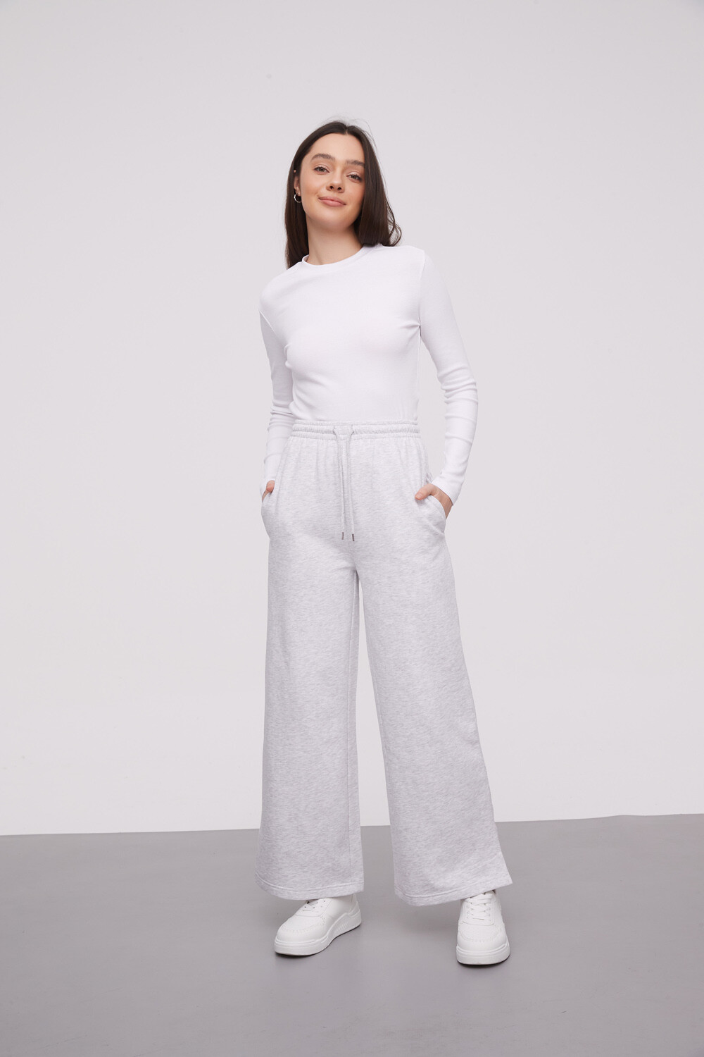 Pantalon Deportivo Conry Gris Melange