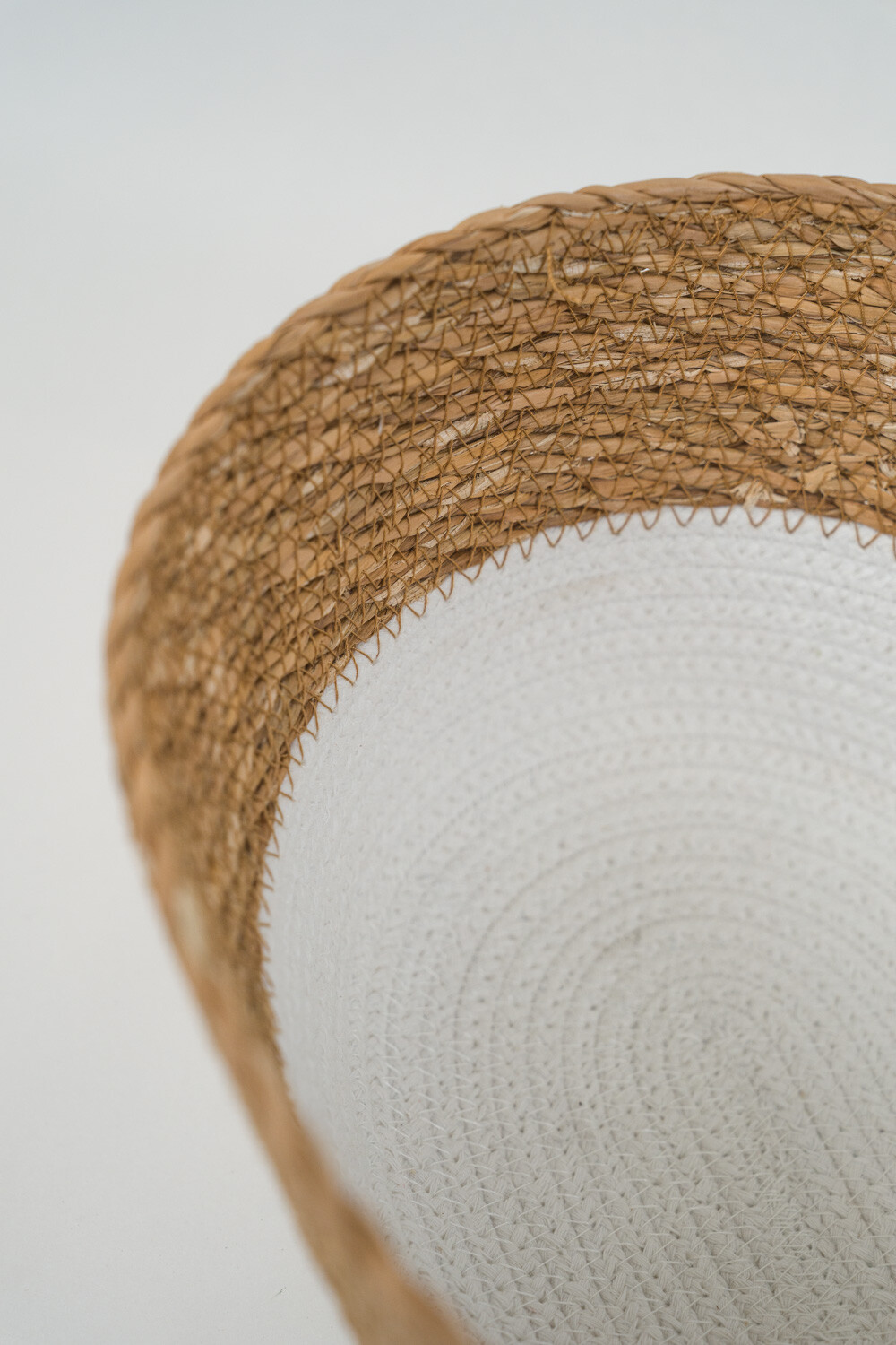 Cesto Volterra Color Unico