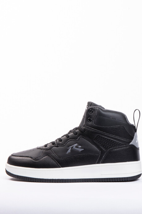 CHAMPIONES YEKER RUSTY Negro