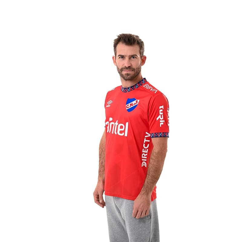 Camiseta Umbro Nacional Away 2023 de Hombre - NU142940 Rojo-marino