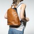 MOCHILA DAMA CUERO COLOR SUELA CIERRE METAL FORRO TEXTIL NEGRO