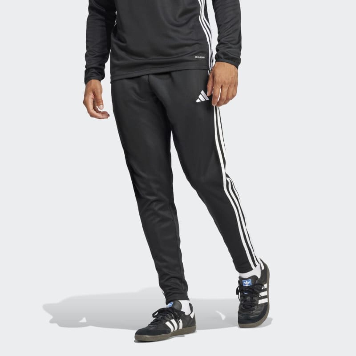Pantalón Adidas Tiro 25 Essentials - Negro 