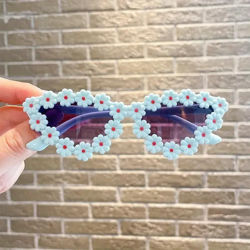 Lentes en Punta con Flores Celeste