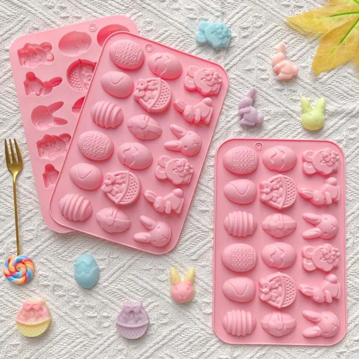 Molde de Silicona Mini Huevos y Mas 