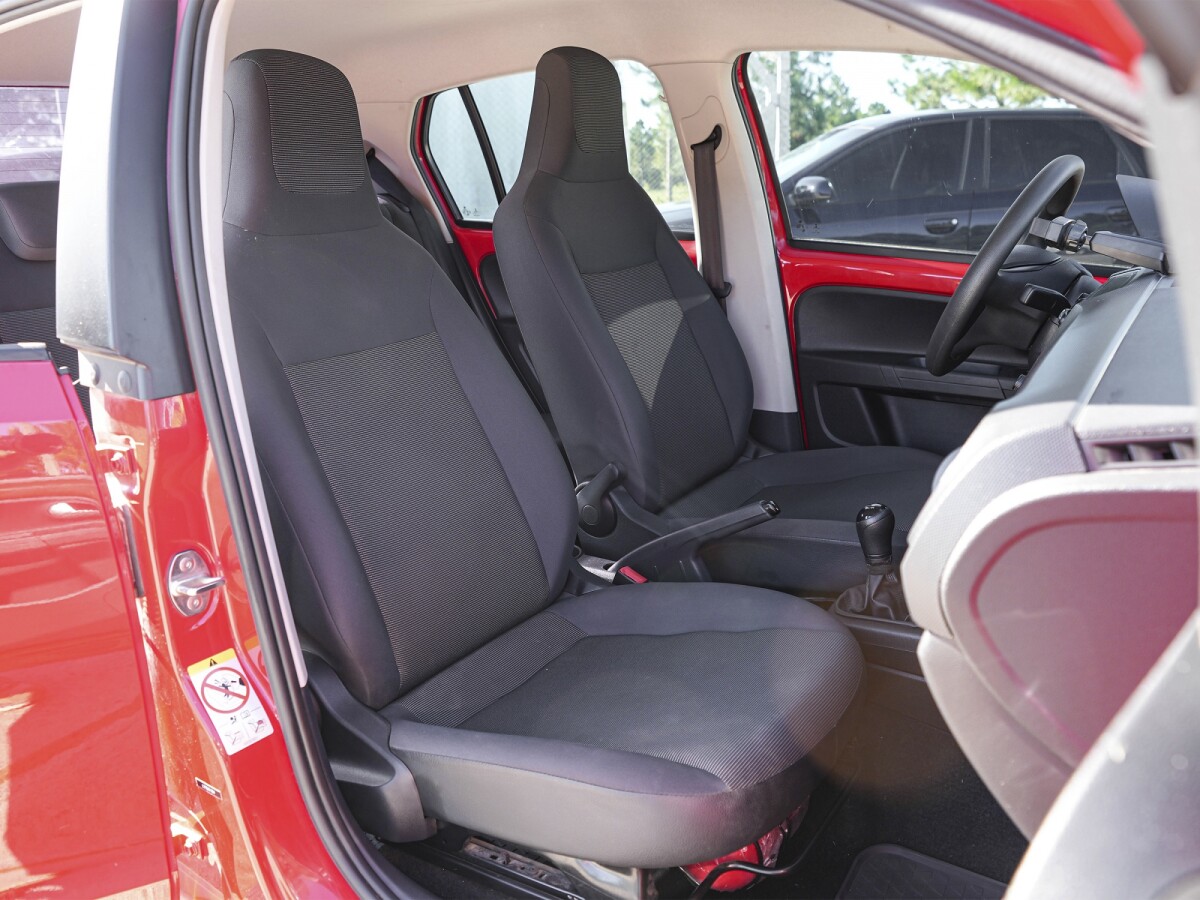 Volkswagen Up Move 1.0 Extra Full | Permuta / Financia Volkswagen Up Move 1.0 Extra Full | Permuta / Financia