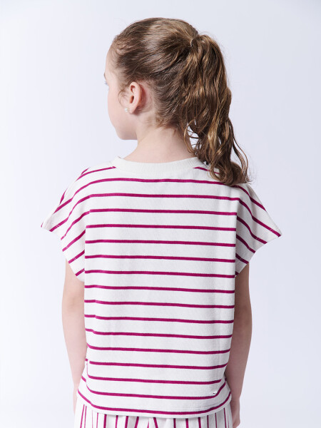 Remera hombro caido con rayas Fucsia