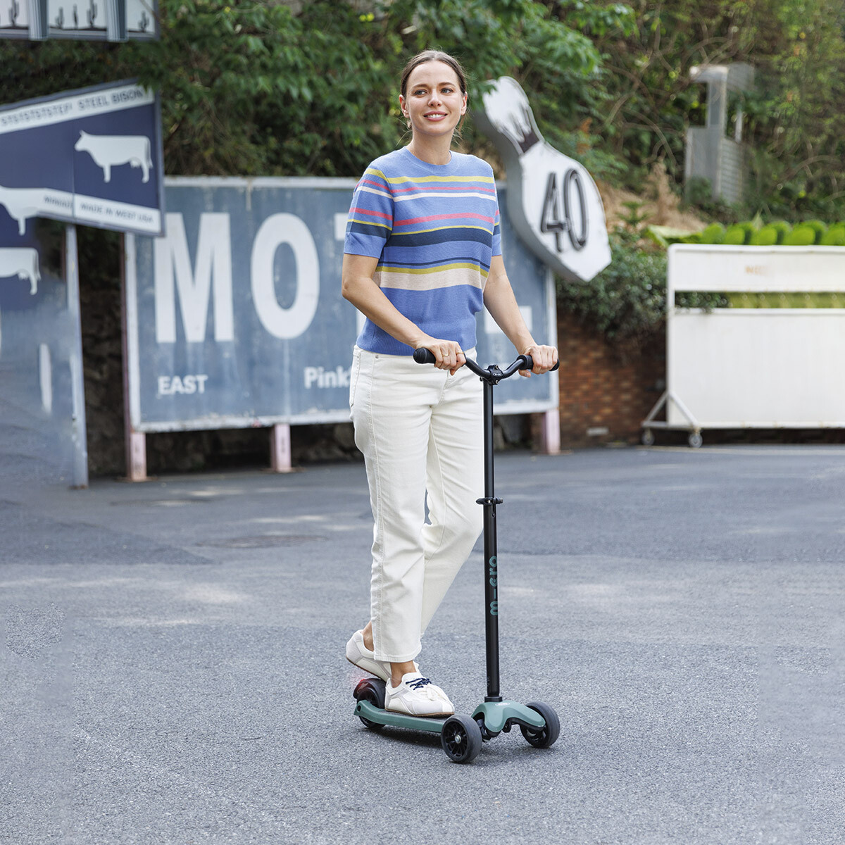 Monopatín Kickboard Reloaded con Luz Dinamo Micro 