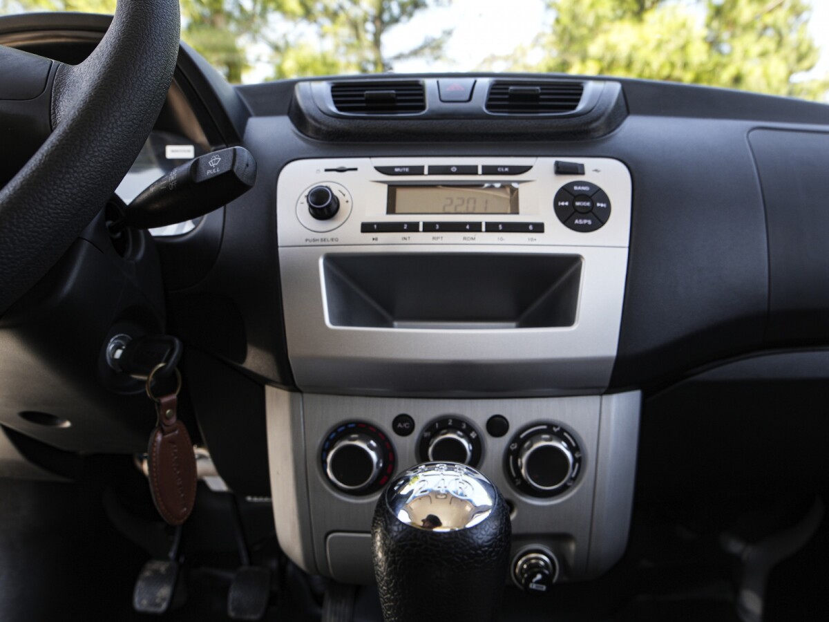 DFSK C31 1.5 AA DH 1.5 2026 0KM | Permuta / Financia DFSK C31 1.5 AA DH 1.5 2026 0KM | Permuta / Financia