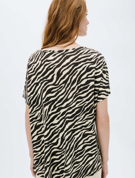 BLUSA MANGA CORTA ESTAMPADA MARRÓN