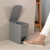 Papelera con pedal de 6 Lts Gris Oscuro