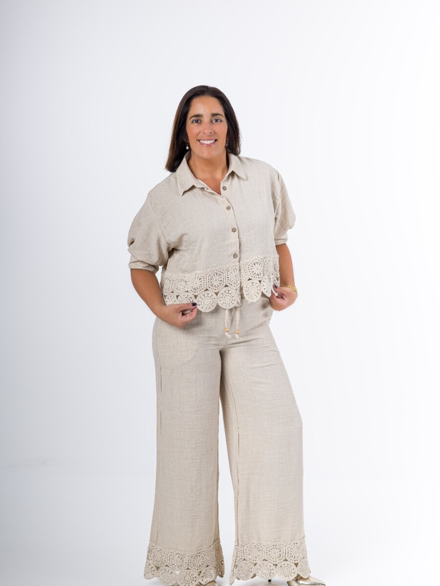 Conjunto broderie (palazo+camisa) Importado de Turquía Conjunto broderie (palazo+camisa) Importado de Turquía