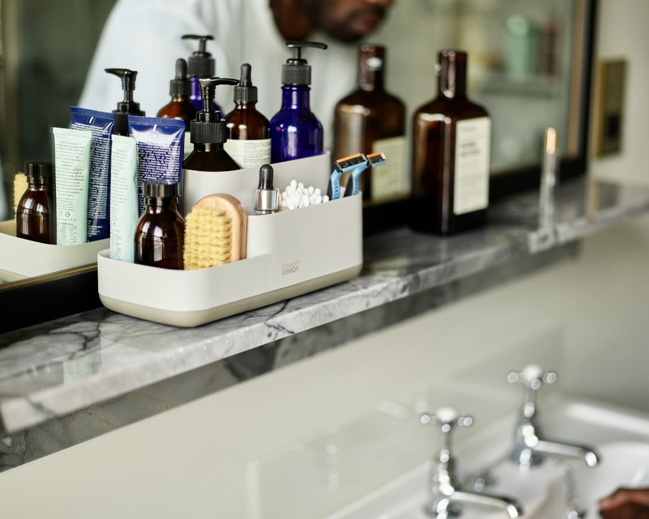 Organizador para Baño Joseph Joseph EasyStore™ Ecru - PREVENTA Organizador para Baño Joseph Joseph EasyStore™ Ecru - PREVENTA