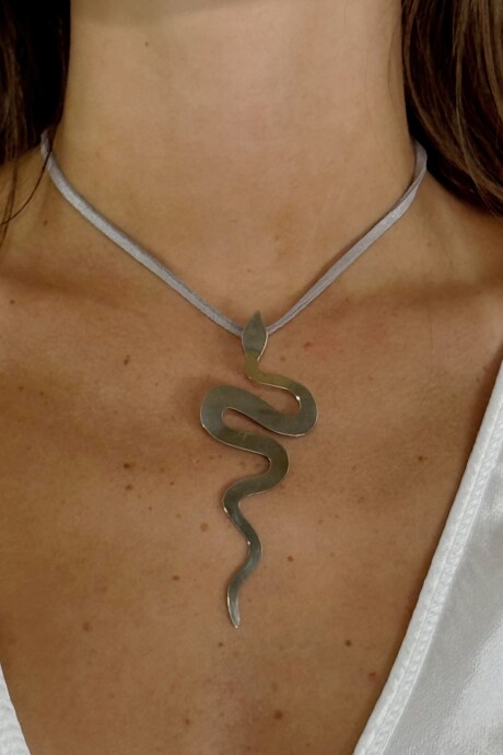 COLLAR COIL Plateado