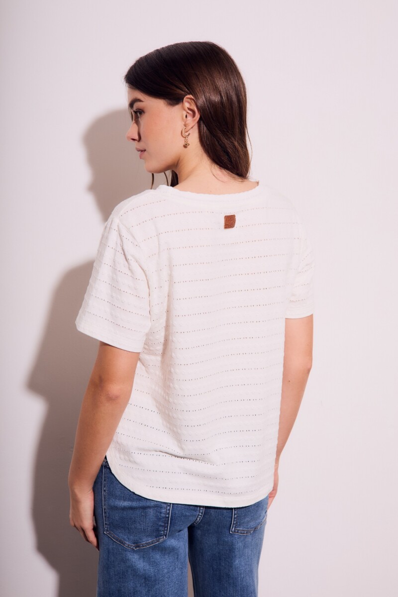 Remera M/corta Texturada Algodón Nacar
