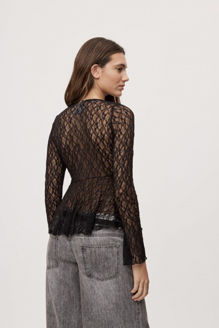 TOP MARCIAL Negro