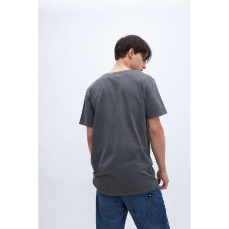 Remera Kenny Topo