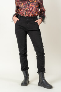 PANTALÓN REMEI Negro