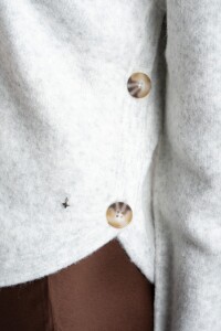 Sweater Botones Gris Melange