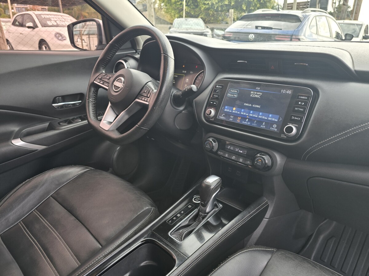 Nissan Kicks 1.6 Exclusive CVT| Permuta / Financia Nissan Kicks 1.6 Exclusive CVT| Permuta / Financia