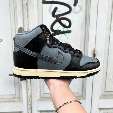NIKE DUNK HIGH RETRO Black/Grey