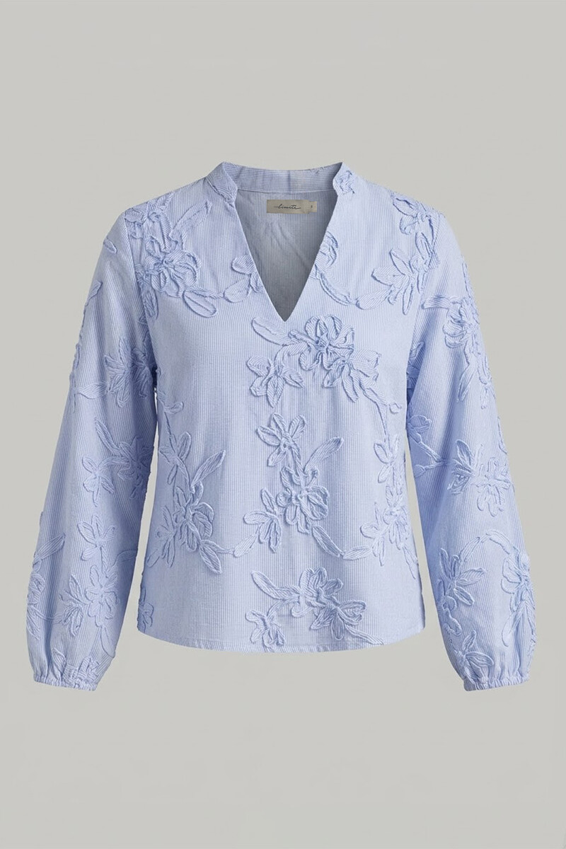 BLUSA RAYA FLOR CELESTE