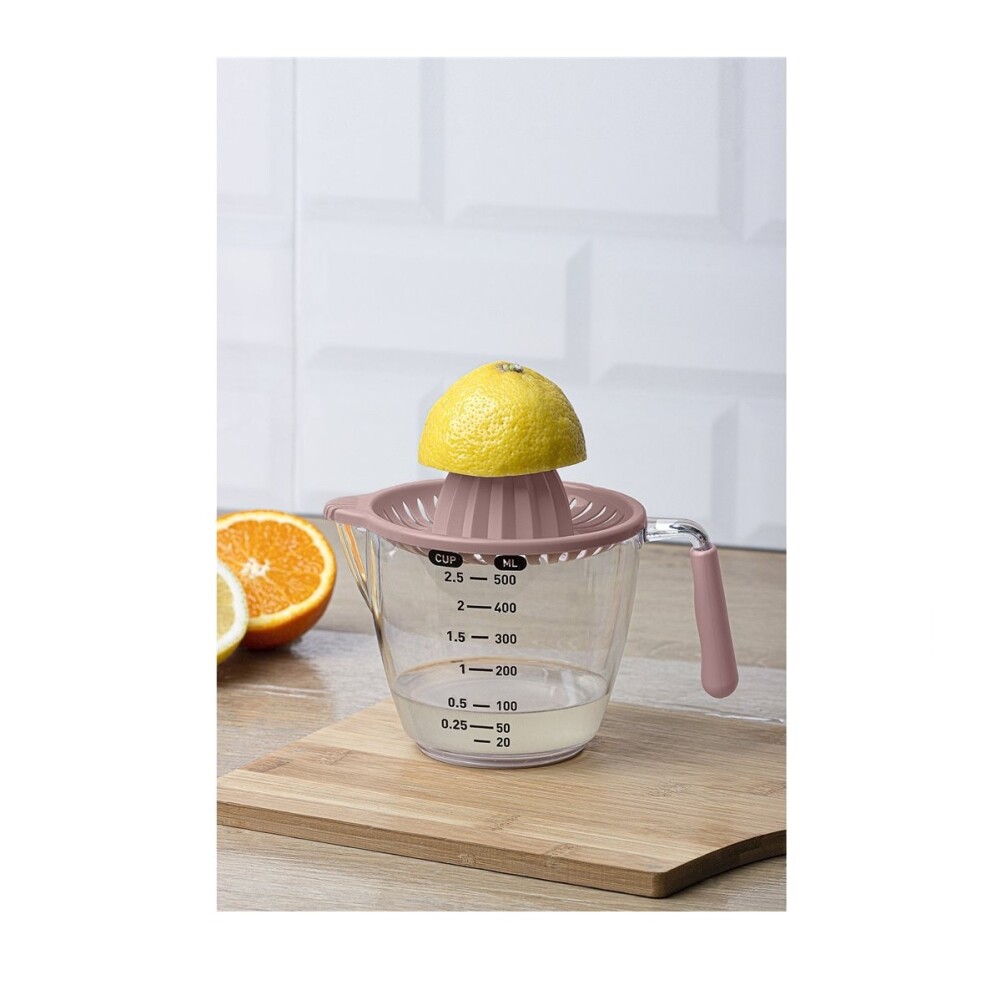 Taza Medidora 500 ml con Exprimidor 12 x 16 cm Surtido TAZA MEDIDORA C/EXPRIMIDOR D12X16CM 500ML SURTIDO