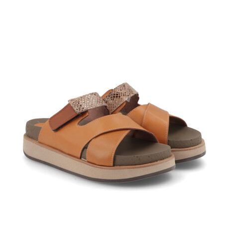 SANDALIAS VENET - CUERO DAJO MARRON