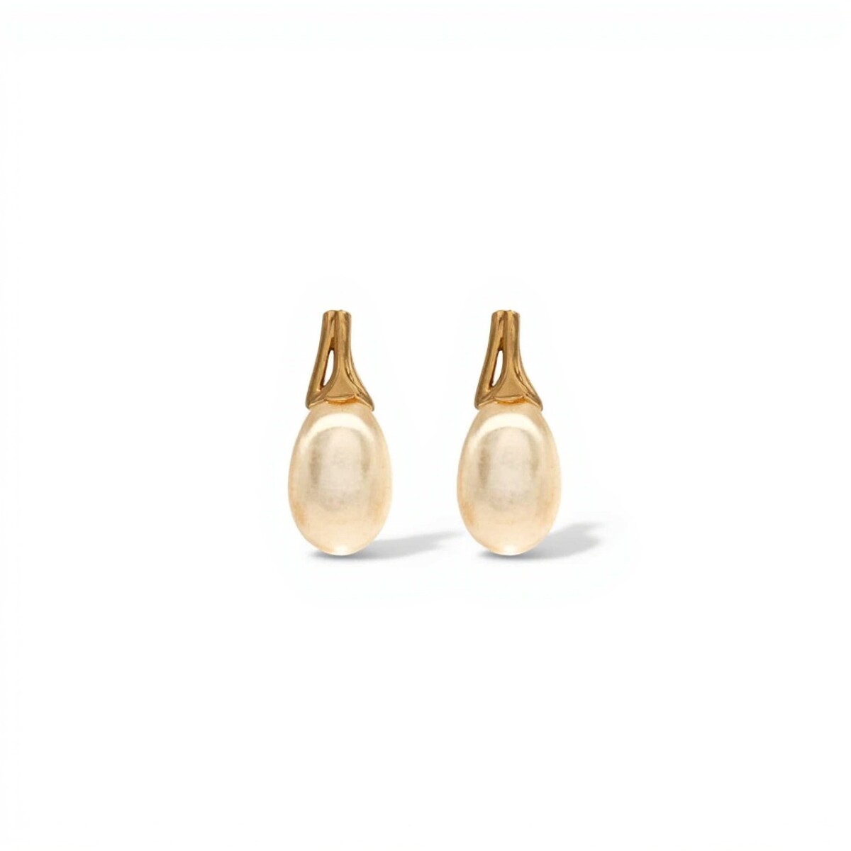 Caravanas Perlas Colgante - Oro bajo - Perla de río - CA8244 - conperla 