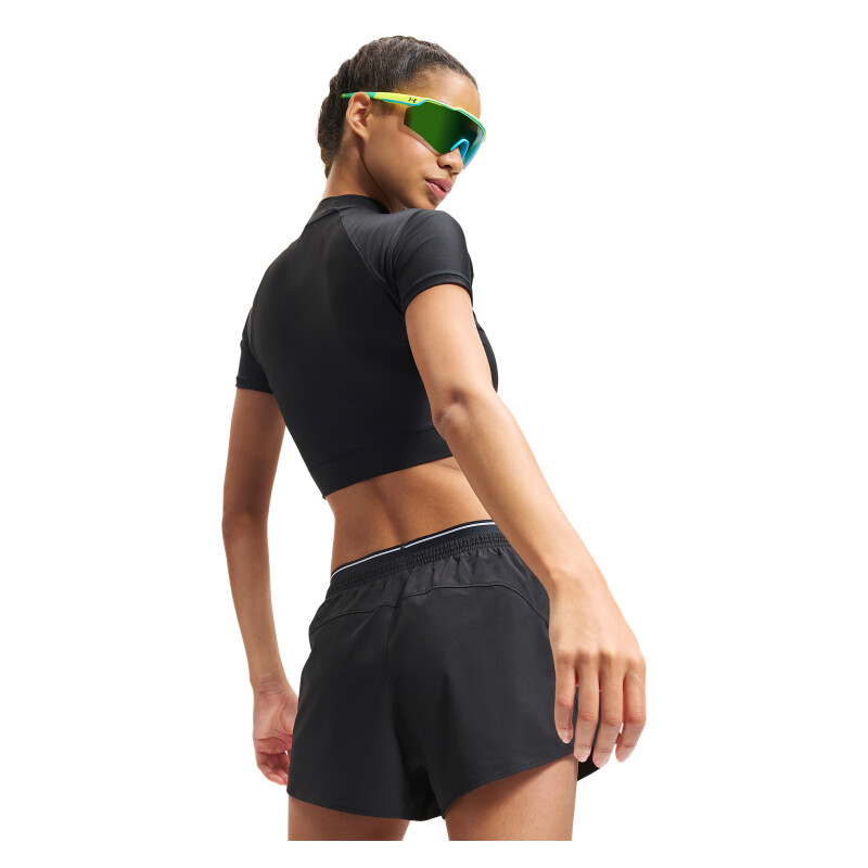 Top UA HeatGear Crop Mock SS Mujer 6010006-008 Negro