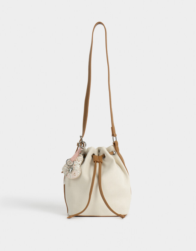 Saca Cartera Saca Con Charm - Blanco Crudo
