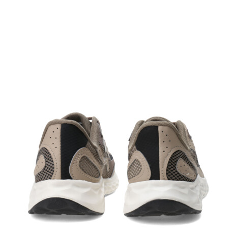 Championes de Hombre New Balance Fresh Foam Marrón - Negro
