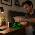Reloj Digital Led A Pilas o USB Con Calendario y temperatura Verde