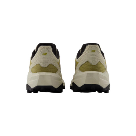 Championes New Balance Tektrel Utility V1 BEIGE