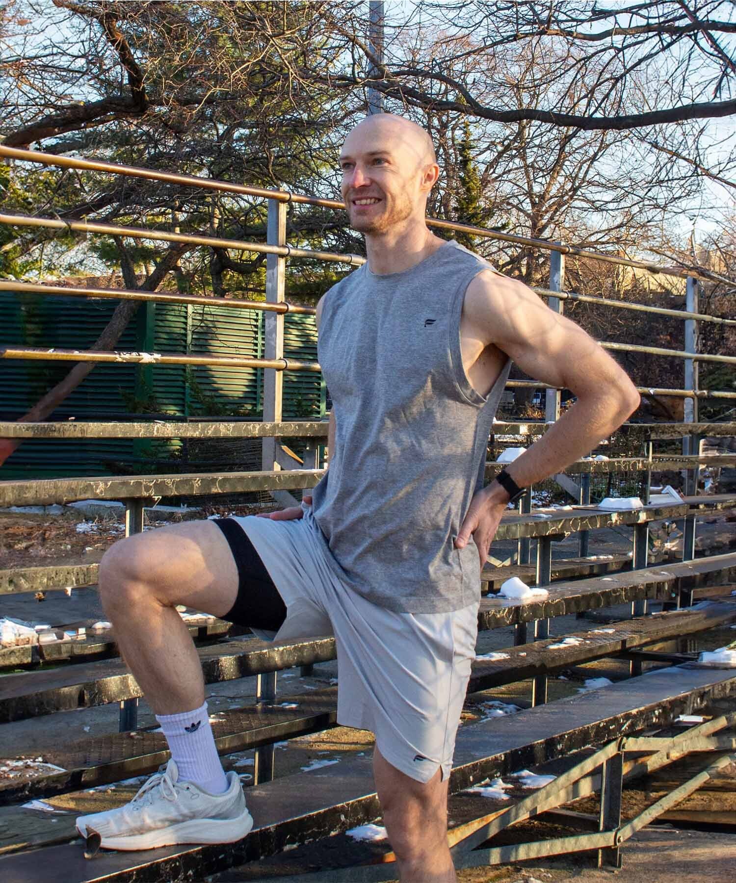 Short Con Malla The Fundamental Short II Lined 7" Hombre Mineral Grey