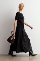 Vestido oversized combinado negro
