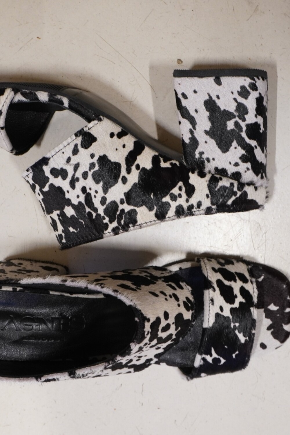 Firework Print Heels Crudo / Negro