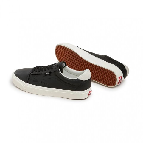 VANS OLD LUX SHOES Black & White