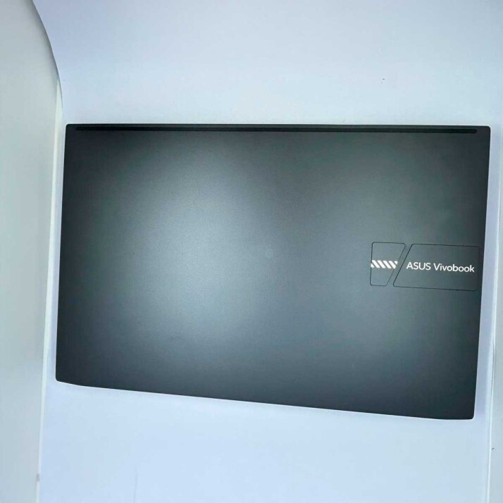 ASUS Vivobook 15″ - 8GB RAM 512GB SSD ASUS Vivobook 15″ - 8GB RAM 512GB SSD