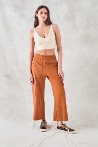 Pantalón Cargo Ocre