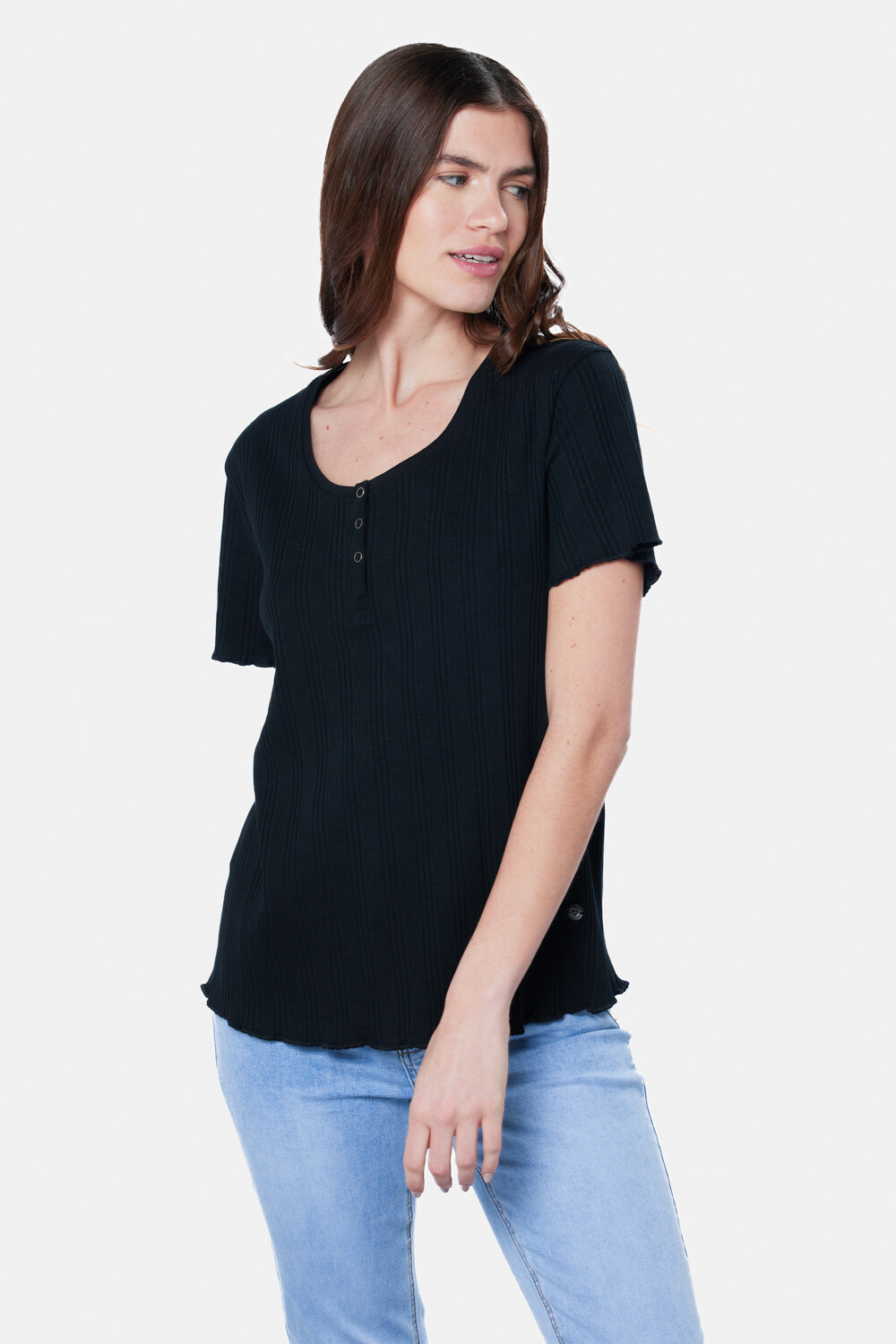 REMERA RIB CON BOTONES Negro