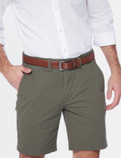 BERMUDA CLÁSICA CON SPANDEX Verde