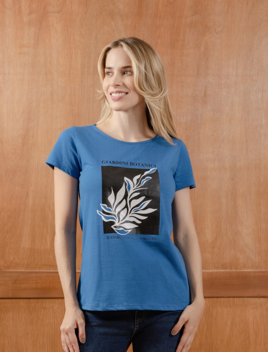 Remera con Serigrafía. - Azul 