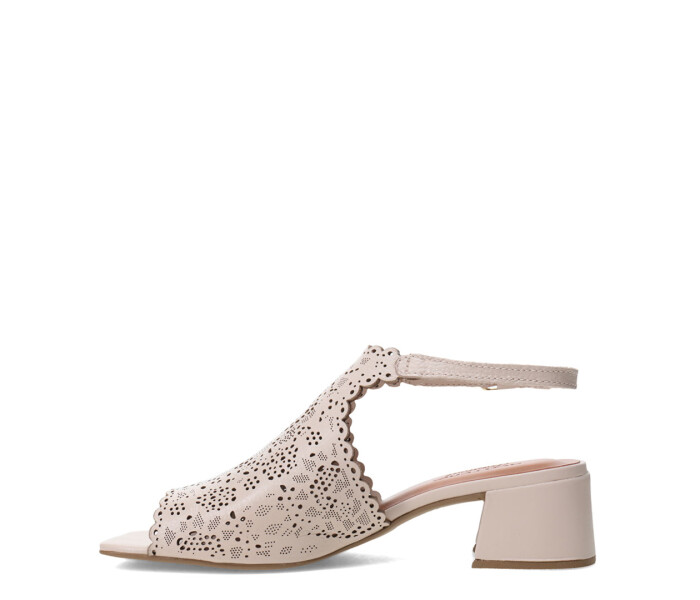 Sandalias de Mujer Bottero Cuero Calado Beige
