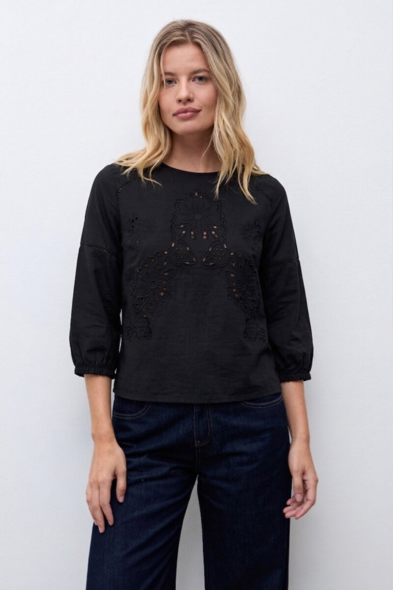 Remera bordada vainillas negro